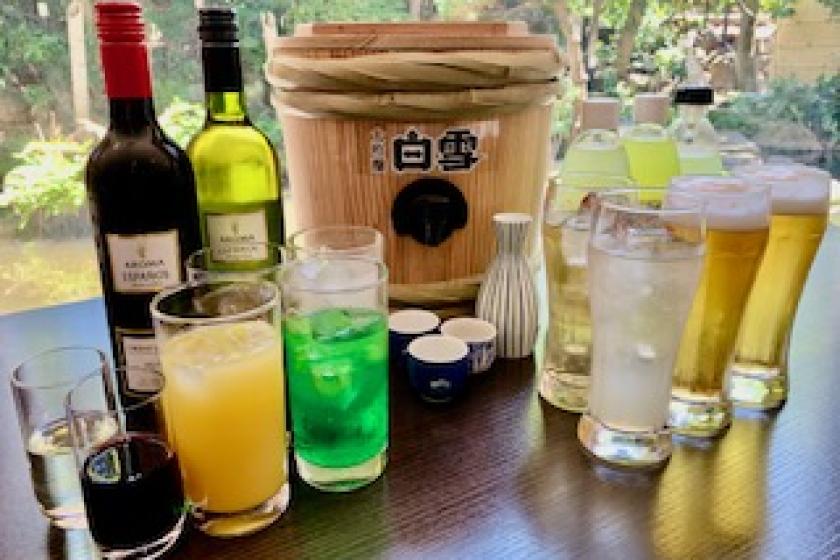 還附贈無限量飲品！ 「主廚推薦懷石料理」 ◆晚餐為水煮鯛魚和鮑魚 ◆早餐為日式套餐（含晚餐和早餐）