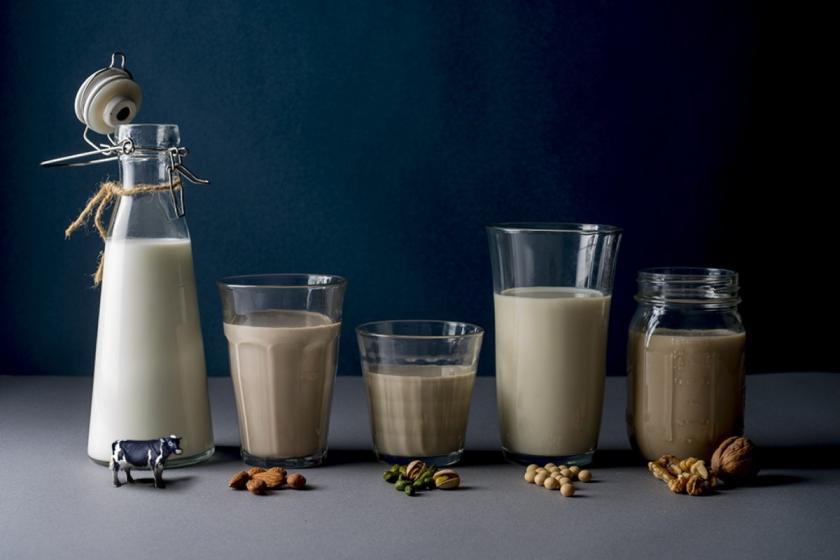 ＜カフェバーMILK STAND オープン記念！＞こだわりの贅沢ミルクを使用したウェルカムドリンク付き♪（食事なし）～MILK STAND BY COFFEE MILK 6月2日 NEW OPEN～