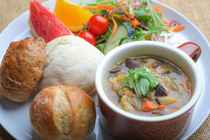 【8HOTEL MONTH】この夏いちばんの一日を、8つの特典と。【朝食付】
