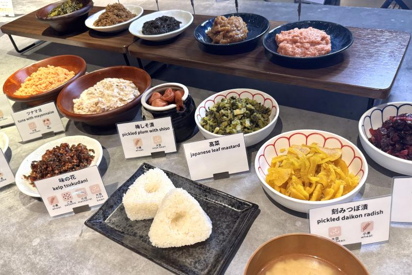 航空会社「AIRDO」コラボルーム お土産付きプラン♪＜無料で朝食・おやつ食べ放題＆アルコール・ソフトド リンク飲み放題！＞