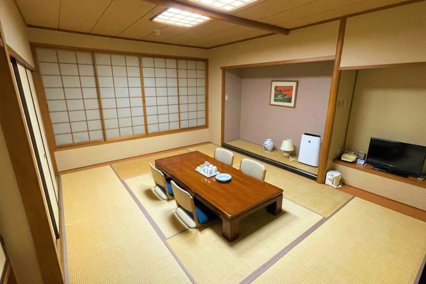 和室10畳バス・トイレ別