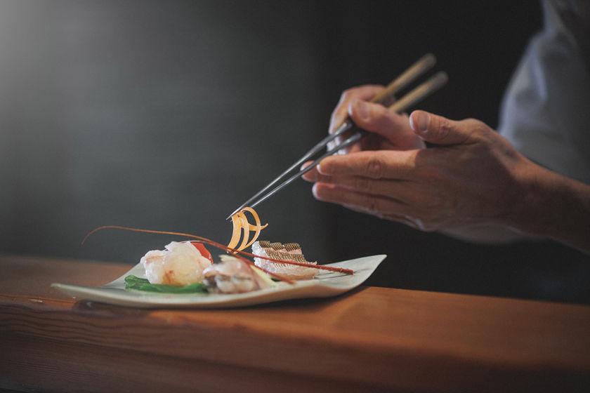 【早割30｜2食付】早期のご予約がお得！春の薫りと匠が織りなす至極の和懐石 ～美山（みやま）～