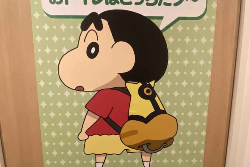 【蠟筆小新劇場版：超華麗！炎炎夏日部舞者】附贈原創限定週邊、「蠟筆小新房間」和日式早餐