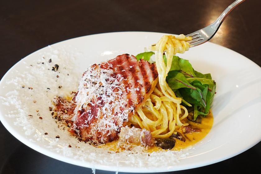 【夕朝食付】6種類から選べる洋食ディナー/おすすめは特製カルボナーラ「ダイニング&バージョバンニ」