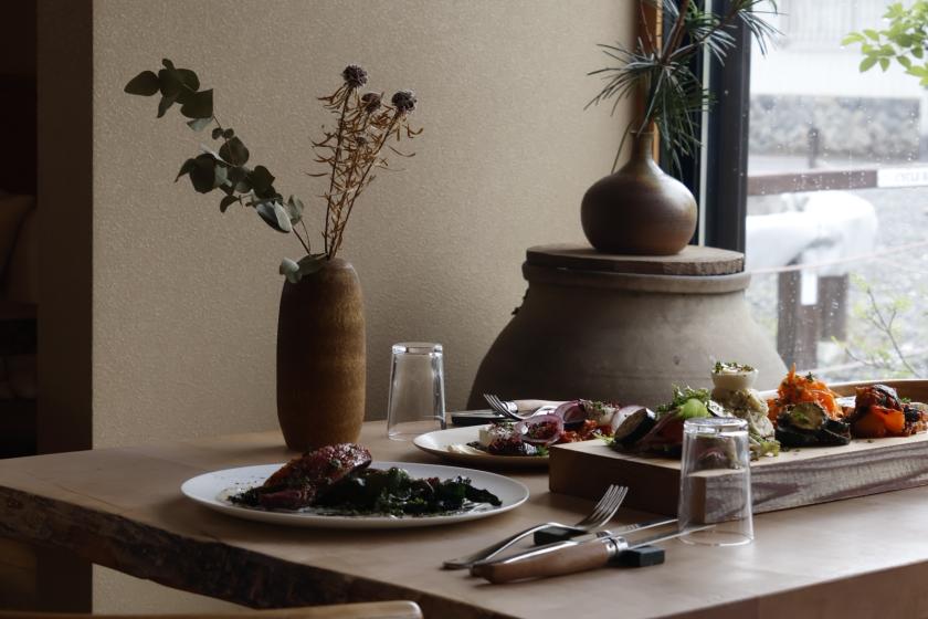 【2食付きプラン】徒歩5分のブラッスリーで楽しむフランス料理