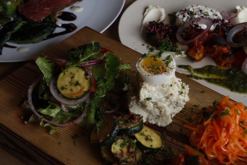 【2食付きプラン】徒歩5分のブラッスリーで楽しむフランス料理