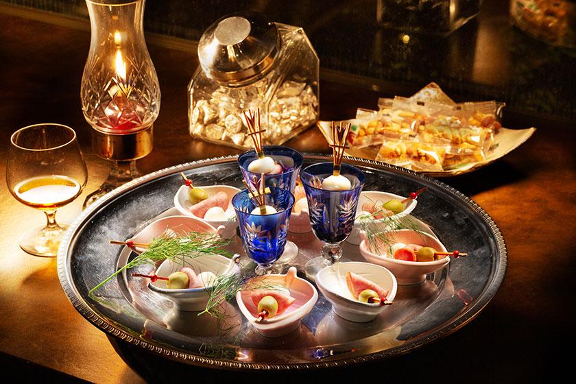 <Great value and satisfaction> Enjoy a summer evening with an early dinner and three special benefits ♪ Includes fireworks, a nightcap, and a voucher for use in the hotel