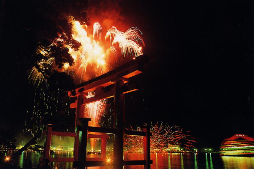 [Fireworks Week Limited] Hakone Pirate Ship Fireworks Cruise Plan