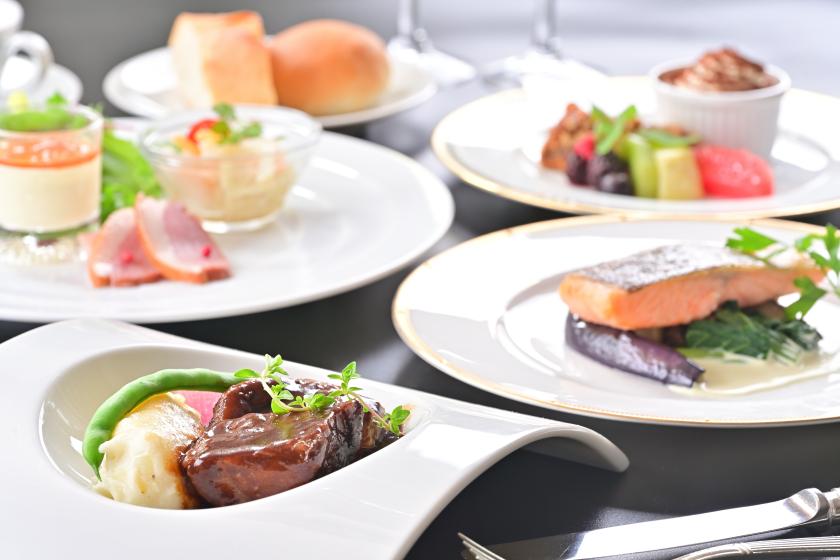 折り込みチラシ限定！【選べる夕食】夕食内容を選べるリゾートステイ