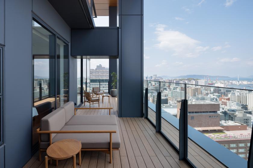 テンジンコーナーテラススイート（62㎡+テラス43㎡）