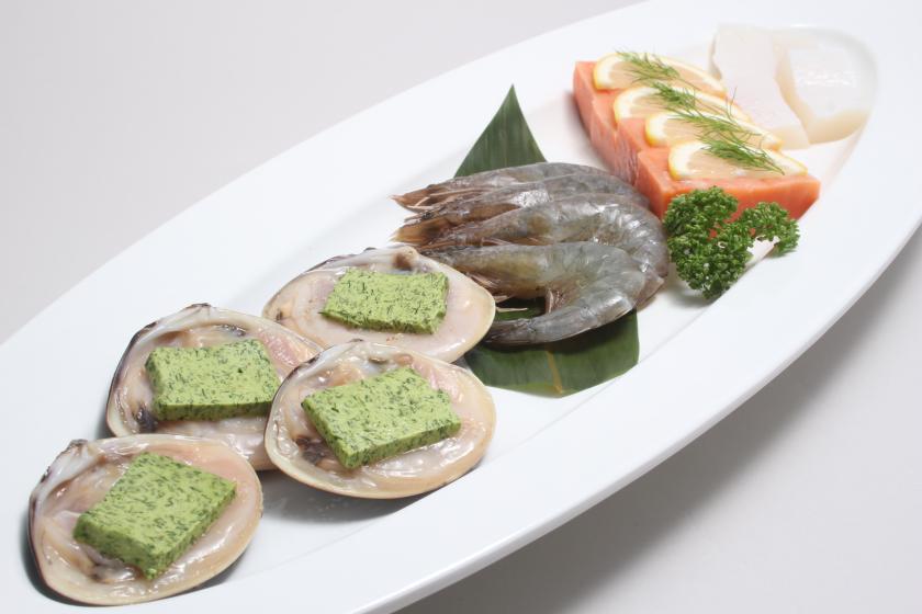 【夏休み特別企画】万葉庵ガーデンで贅沢ディナーBBQプラン（3組限定）ホテル朝食付き
