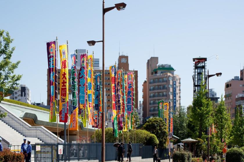 【JR両国駅まで徒歩30秒！】＜14時アーリーチェックイン＆12時レイトアウト特典付＞両国の新名物！国技館カレーorハヤシ付プラン＜朝食付き＞