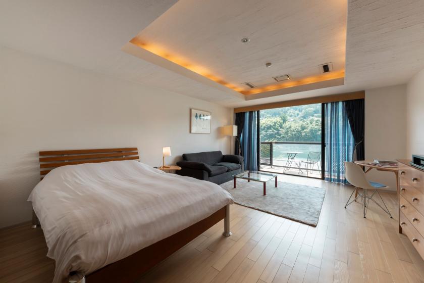 本館スタンダードシングル　バス無し　205号室「デンマーク」