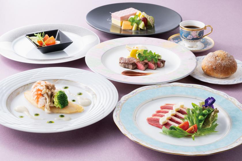 Western-style meal plan / Western-style course of "Japanese Black Beef Steak"