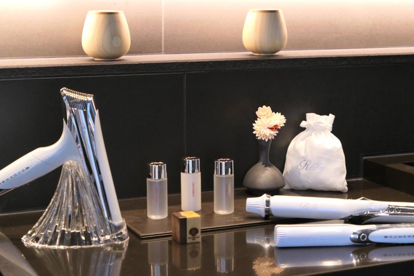 【開業3周年記念】「ReFa Suite Stay」　＜朝食付＞　1日限定2室