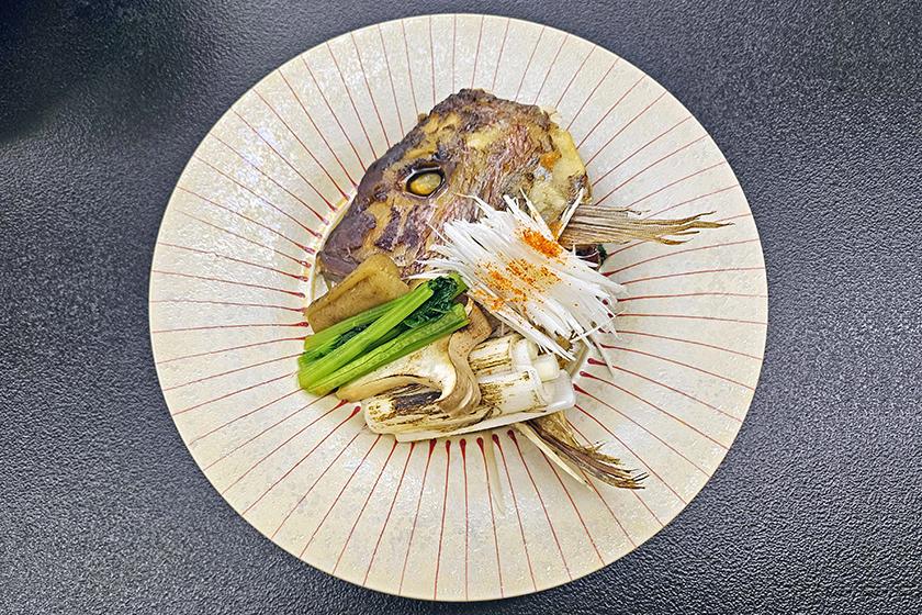 ＜海鮮ど～ん＞　見た目も味も楽しめる、彩り豊かな会席　華美膳（秋～冬）