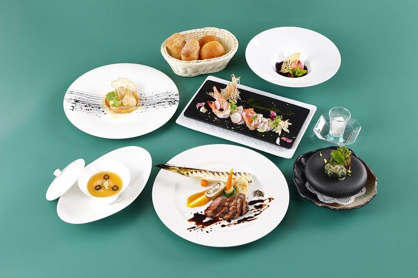 【夕食はコース料理フレンチ付】＆朝食バイキング★高原で過ごす大人のゆったりステイ＜2食付＞