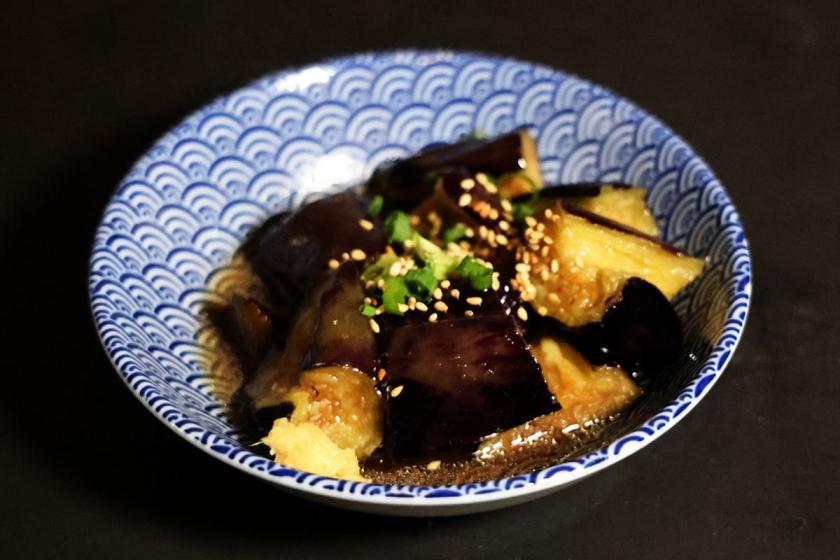 【PRONTO】夜はレトロ酒場で乾杯!おつまみ&ドリンクから3品+朝はモーニングとおみやげ付きプラン