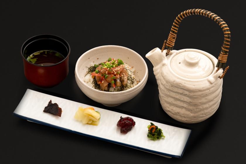 【金目尽くし会席】王道料理から郷土料理まで、6つの金目鯛料理を楽しむ。メインは金目鯛の塩釜焼き