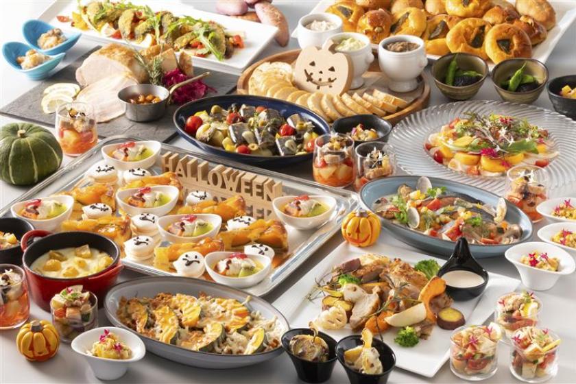 【2食付】◆「サントロペ」ディナーブッフェ◆10月限定☆ハロウィンディナーブッフェ開催！選べるメイン付き♪