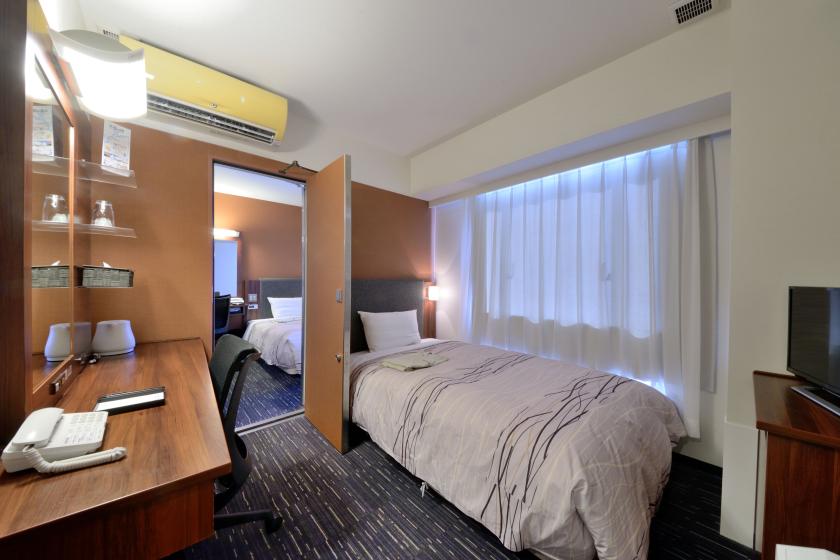 <Advance card payment only> [Room without meals plan] Large public bath with sauna (men's) free of charge ◆ 1 minute walk from Tsuruga Station ◆