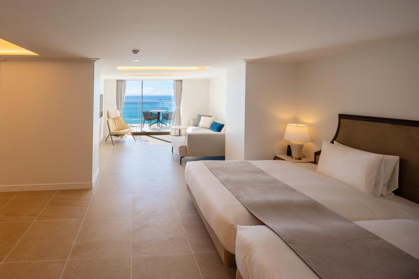 デラックスバルコニースイート< 3名定員> （客室66平米＋バルコニー12平米）