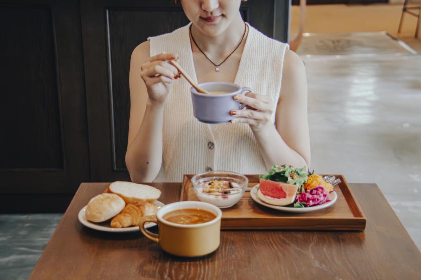 【8HOTEL MONTH】この夏いちばんの一日を、8つの特典と。【朝食付】