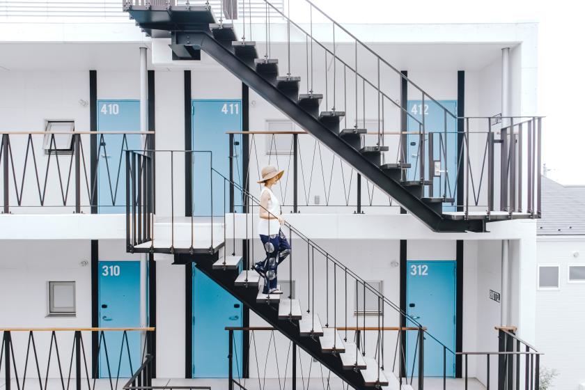 【学割】湘南、ととのう青春。（レイトアウト・館内チケット・グッズミステリーBOX）