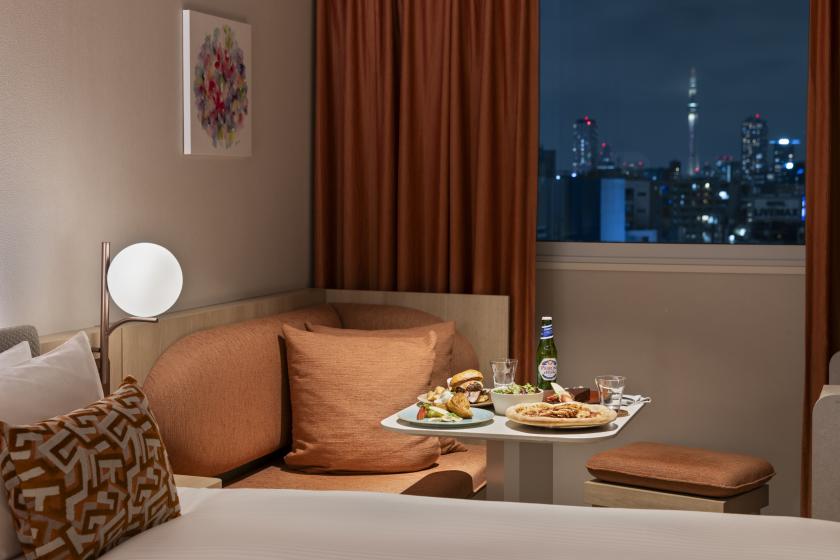 In-room dining plan