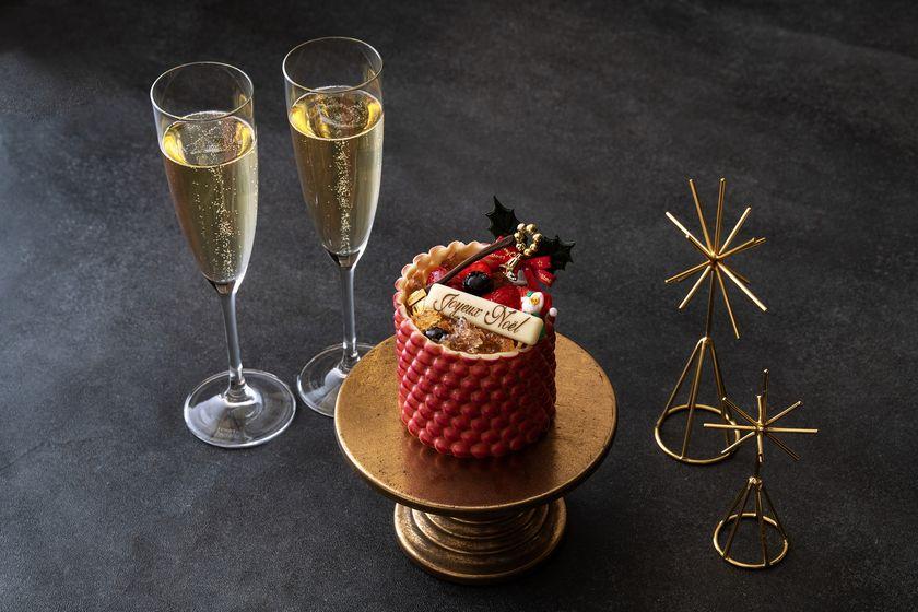 パティシエ特製シャンパンジュレをあしらったクリスマスケーキ「Joyeux Noël」＆スパークリングワインをお部屋までお届け♪＜事前決済限定＞（朝食付き）