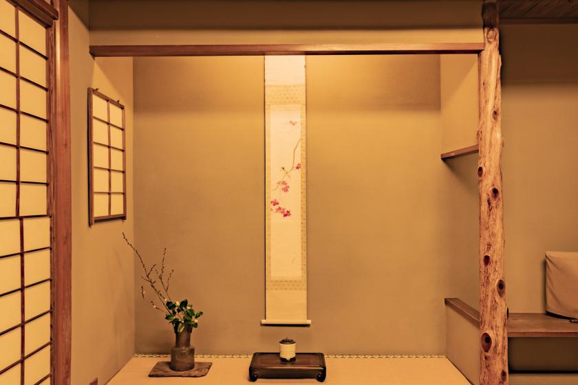 【旧館 32号室】 昭和初期のお部屋（1階／31㎡）