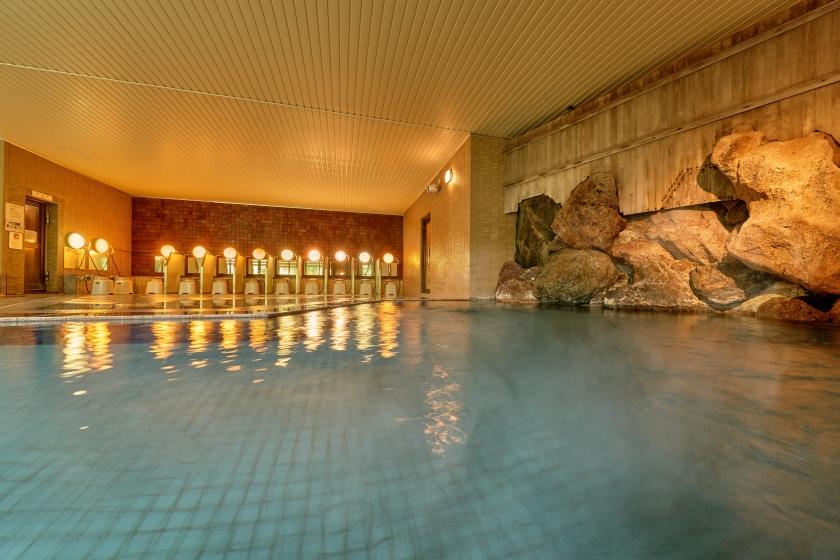 【夕食なし・朝食付】観光にもビジネスにも♪遅いチェックインでもOK 1泊基本バイキング朝食付