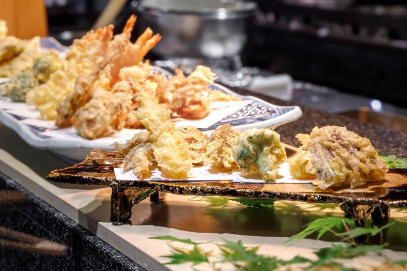 【夕食ビュッフェ・後半】～天悠でゆったり、優雅なひと時を～夕食・朝食はプレミアムビュッフェ＆温泉露天風呂付客室～ユネッサン入り放題
