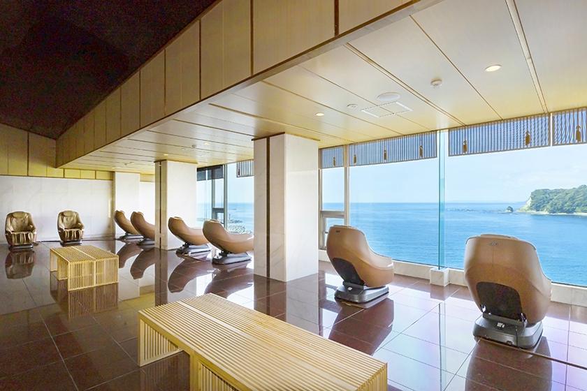 【開業4周年記念】鴨川シーワールド1DAYチケット付バイキング☆夕食飲み放題☆