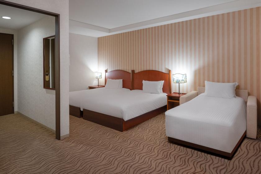 ツインルーム(32平米)禁煙※エキストラベッドで3名様迄可能