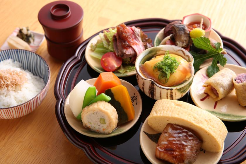 京都清水寺のふもと八坂の塔近くで季節の食材を楽しむ～『つぶら乃』京都本店 ランチ付宿泊プラン～