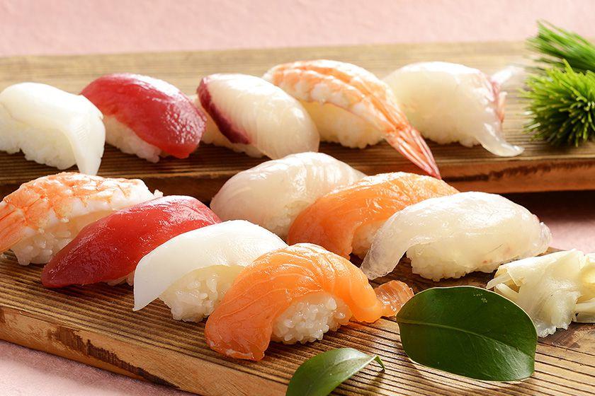 【リニューアル客室】【年末年始】鉄板焼きライブステーキ、蟹や特製寿司、出来立てピザなどが食べ放題