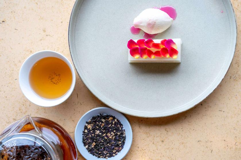 【2食付】Jurlique 100 Skin Care Roses Room フルリトリートプラン