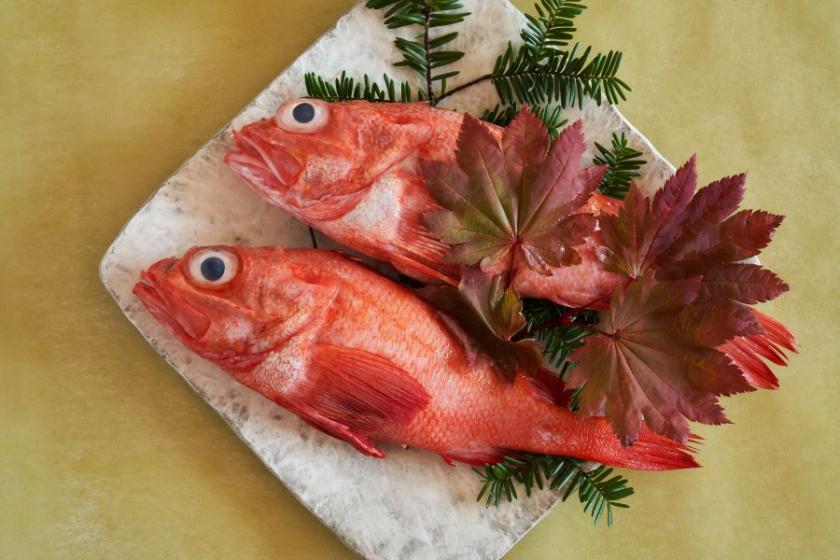 【季節限定】ご夕食グレードアップ～毛蟹甲羅蒸しから始まる4種の旨味～（ドリンクインクルーシブ）