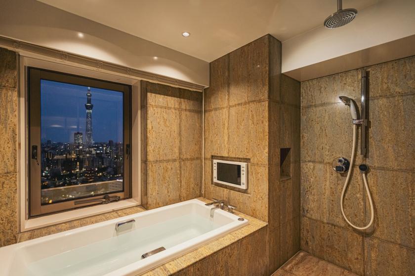 エグゼクティブ 浅草スイート  80.0㎡（スカイツリー側）