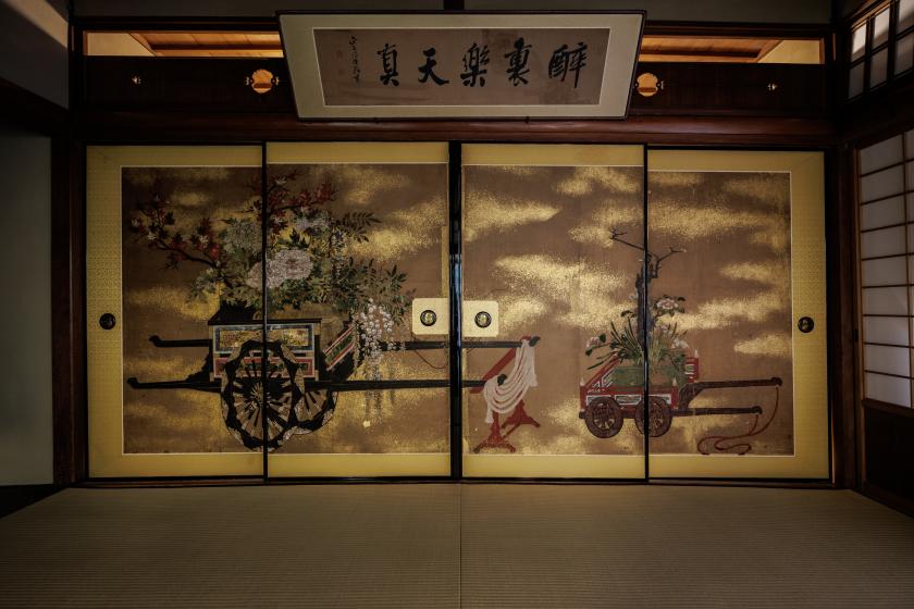 【旧館 33号室】 明治初期のお部屋　角部屋（1階／65㎡）