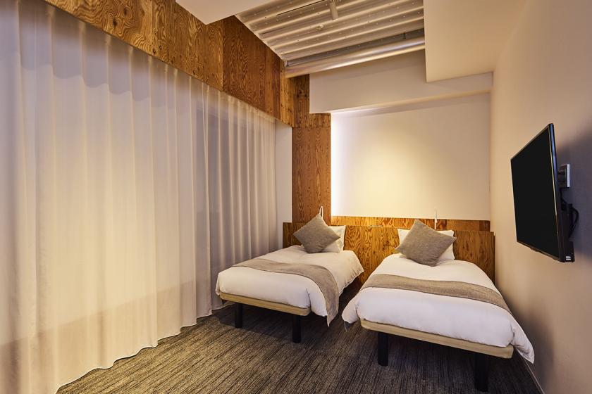 ユニバーサル【禁煙】