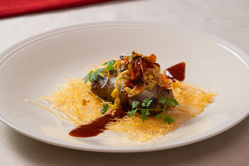 【期間限定】シーズンディナーコースプラン｜プライベート空間で過ごす里山ステイ