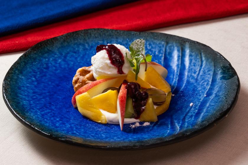 【期間限定】シーズンディナーコースプラン｜プライベート空間で過ごす里山ステイ