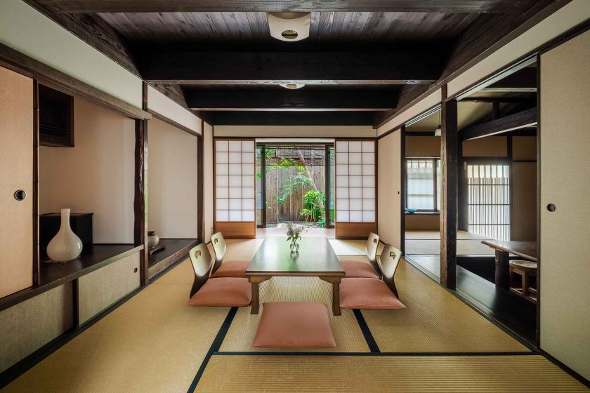 Private Machiya Holiday House Rental (Non-Smoking / No Meals Included)