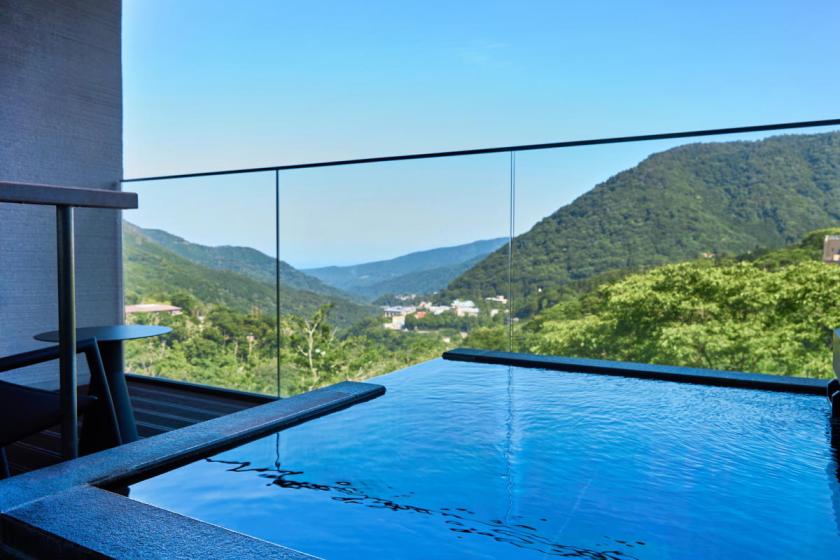 西棟上層・露天風呂付デラックスルーム（洋タイプ）