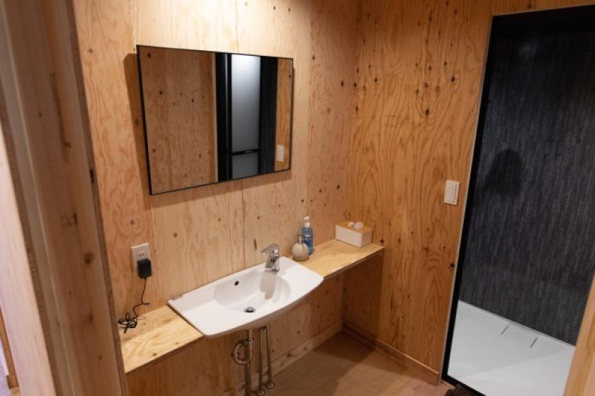 【一番人気】ドームテント / 非日常を味わえる空間（ダブルベッド×2）