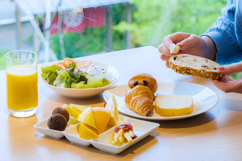 【当日予約限定|1泊朝食付】芦ノ湖のほとりでゆっくり気まま温泉旅~はなをり朝食ビュッフェ~