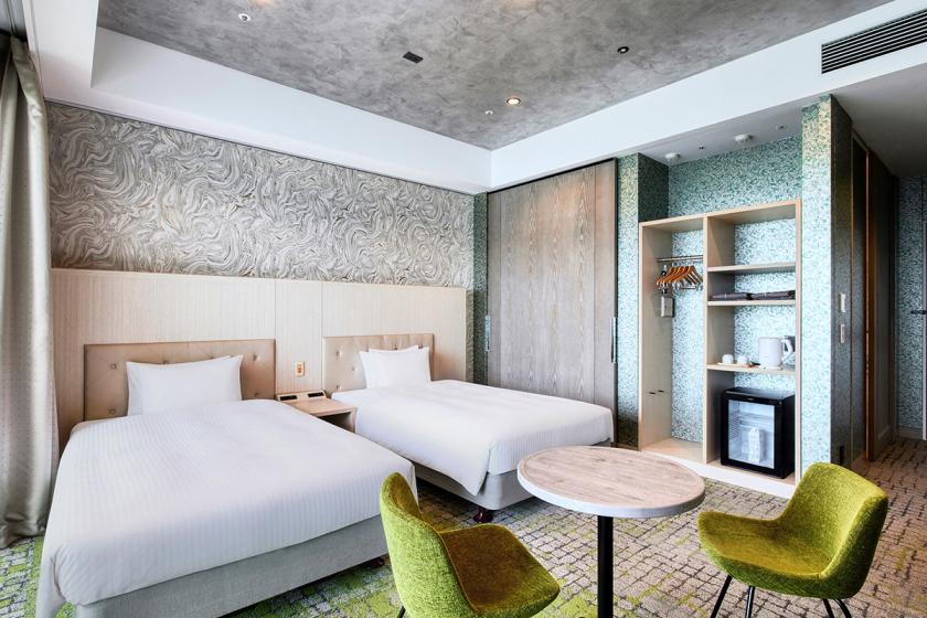 ユニバーサル【禁煙】	