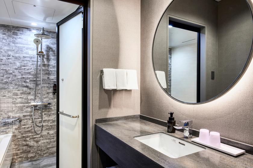 プレミアツイン【禁煙】	